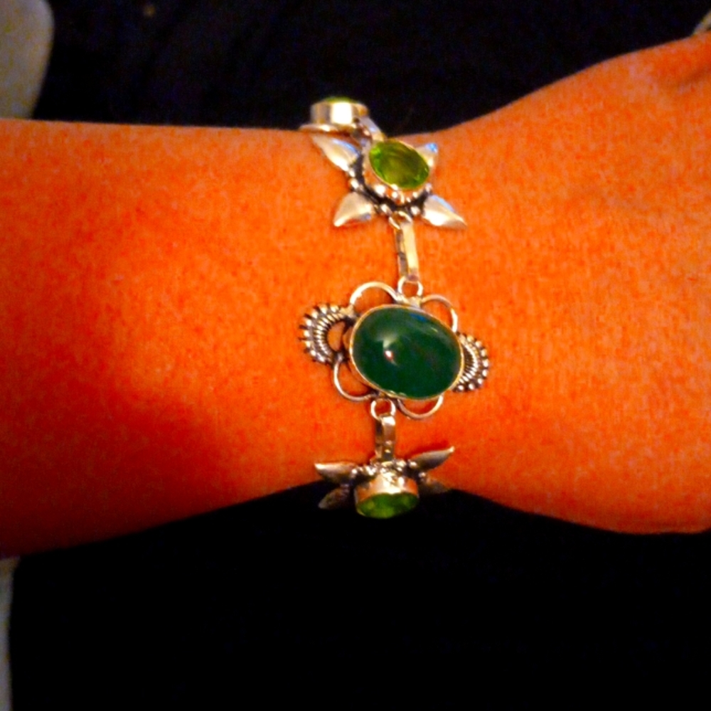 Bracelet